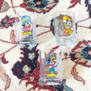 Macdonald's Walt Disney glasses